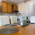 Meri Apartment *