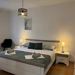 Meri Apartment *