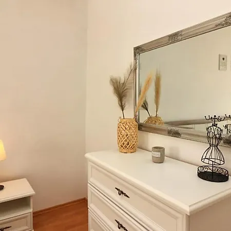 Meri Apartment Jezera