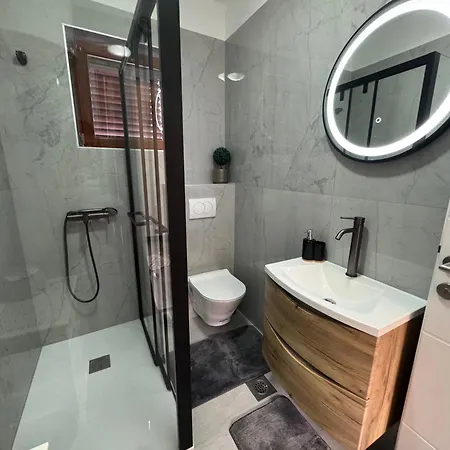 Apartment Meri Jezera