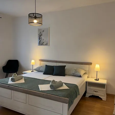 Meri Apartmán *
