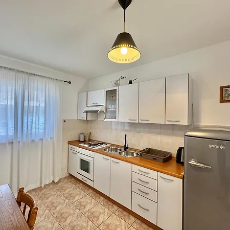 Meri Apartmán