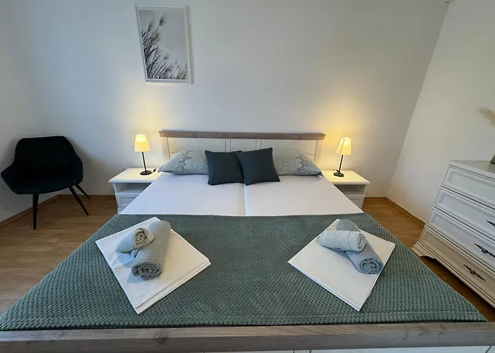 Meri Appartamento Jezera